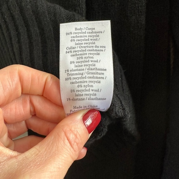 Everlane | The Cashmere Polo - Picture 11 of 11